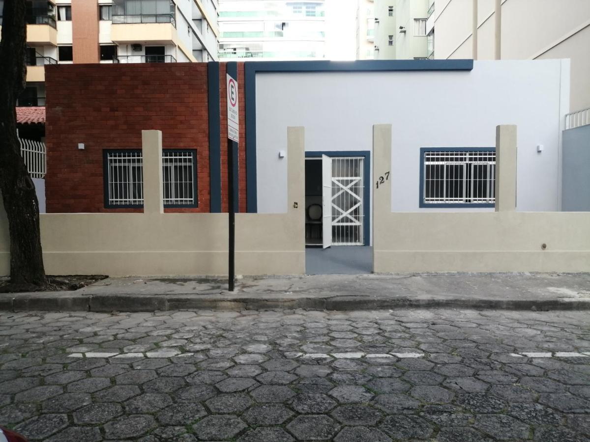 Hostel Diniz Vitória Esterno foto