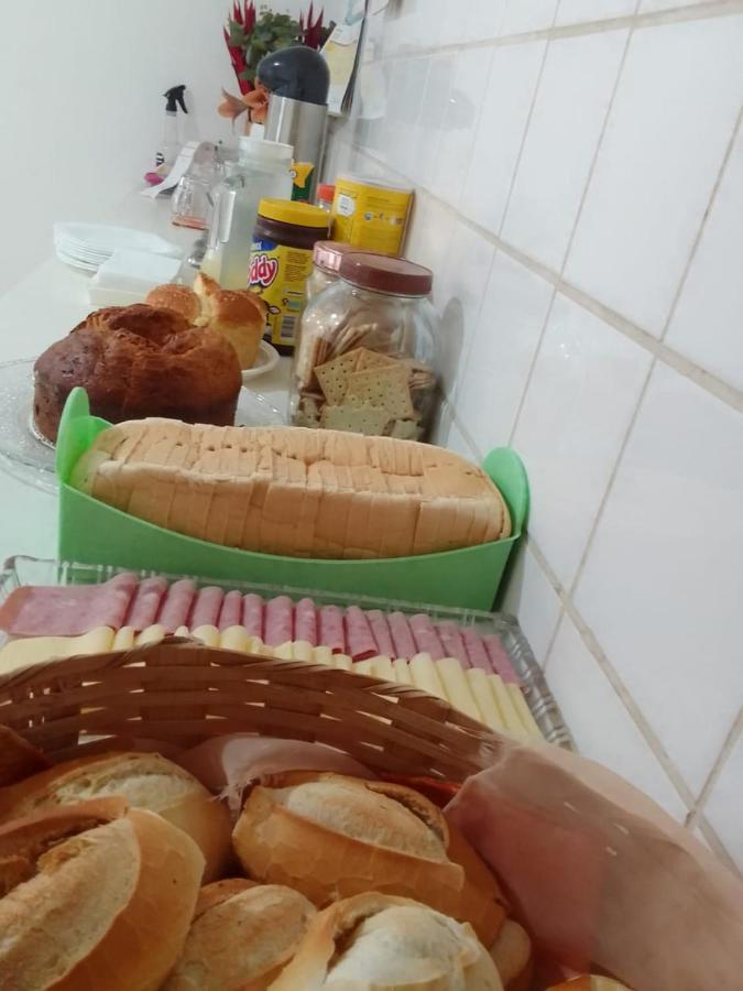 Hostel Diniz Vitória Esterno foto