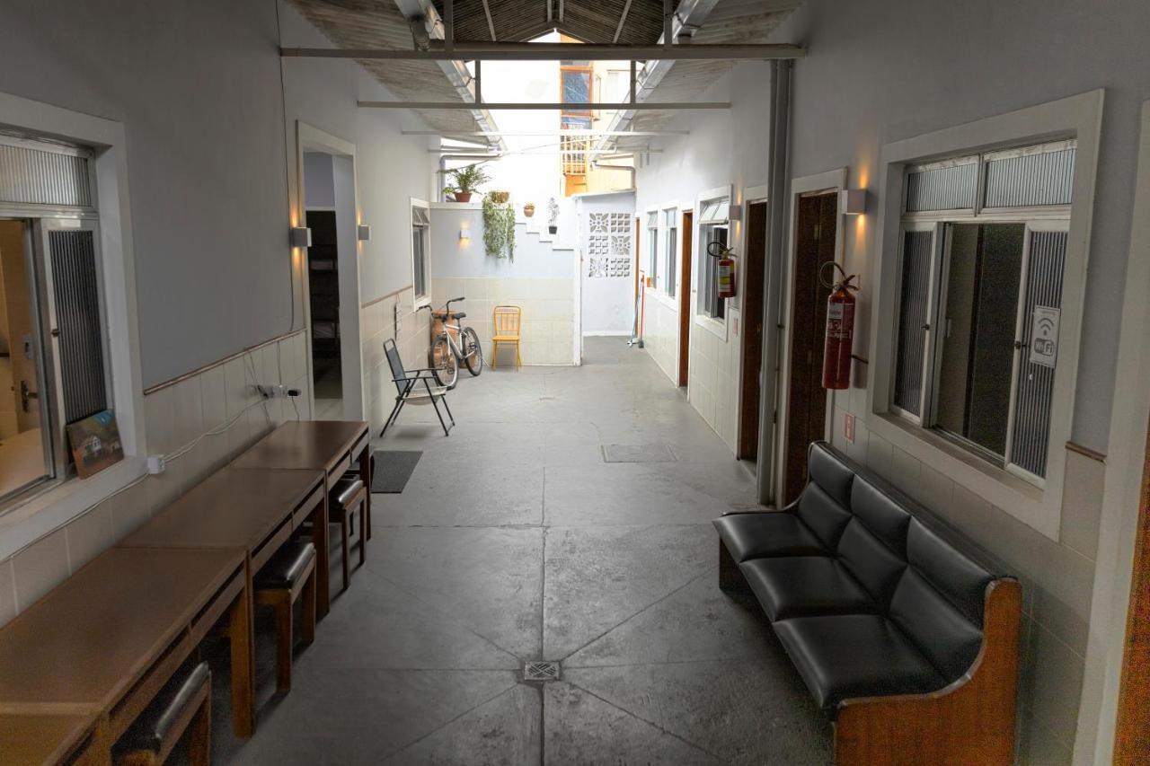 Hostel Diniz Vitória Esterno foto