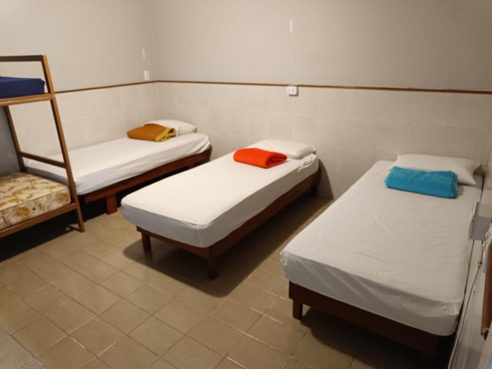 Hostel Diniz Vitória Esterno foto